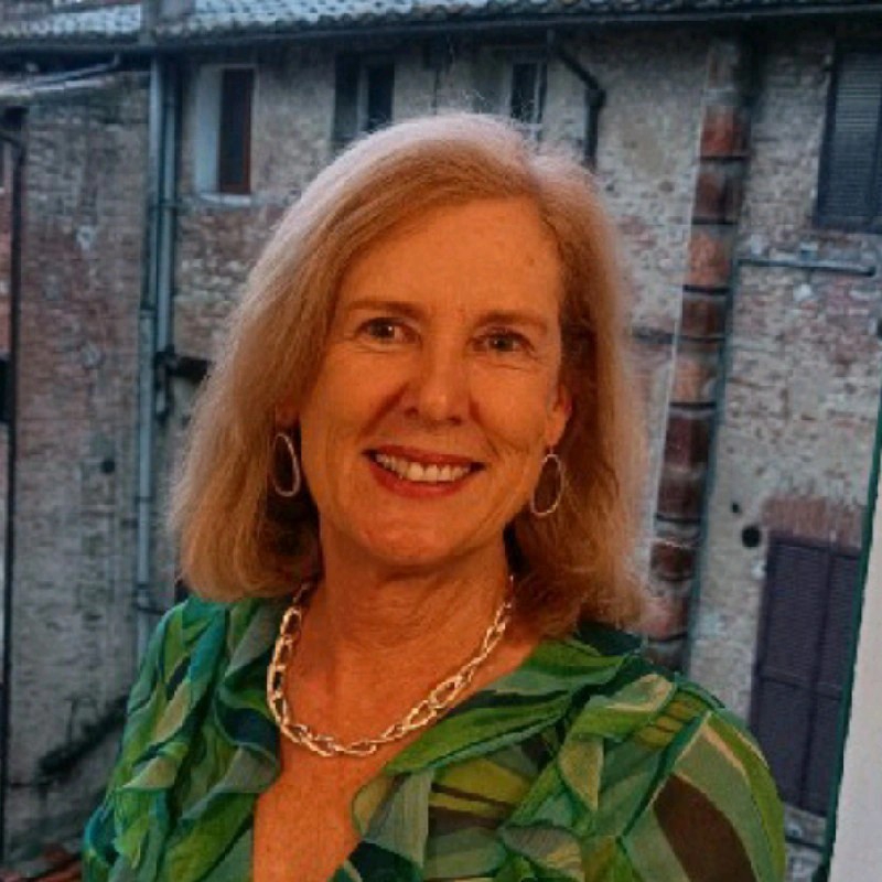 Dr Lisa Dancaster